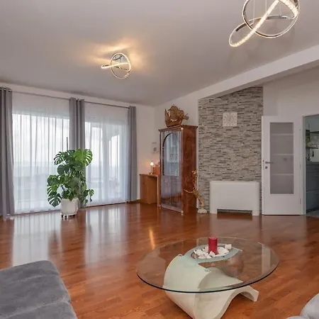 Mira Mel Mit Privaten Pool - Exklusiv Вилла Макарска