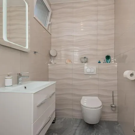 Mira Mel Mit Privaten Pool - Exklusiv *